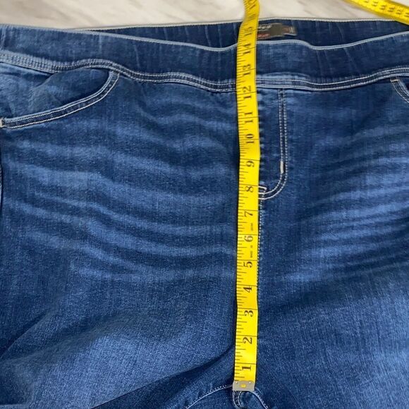 Torrid Lean Jean Jeggings Blue Stretch Denim Women’s Plus 4T 26 Tall - Picture 9 of 11